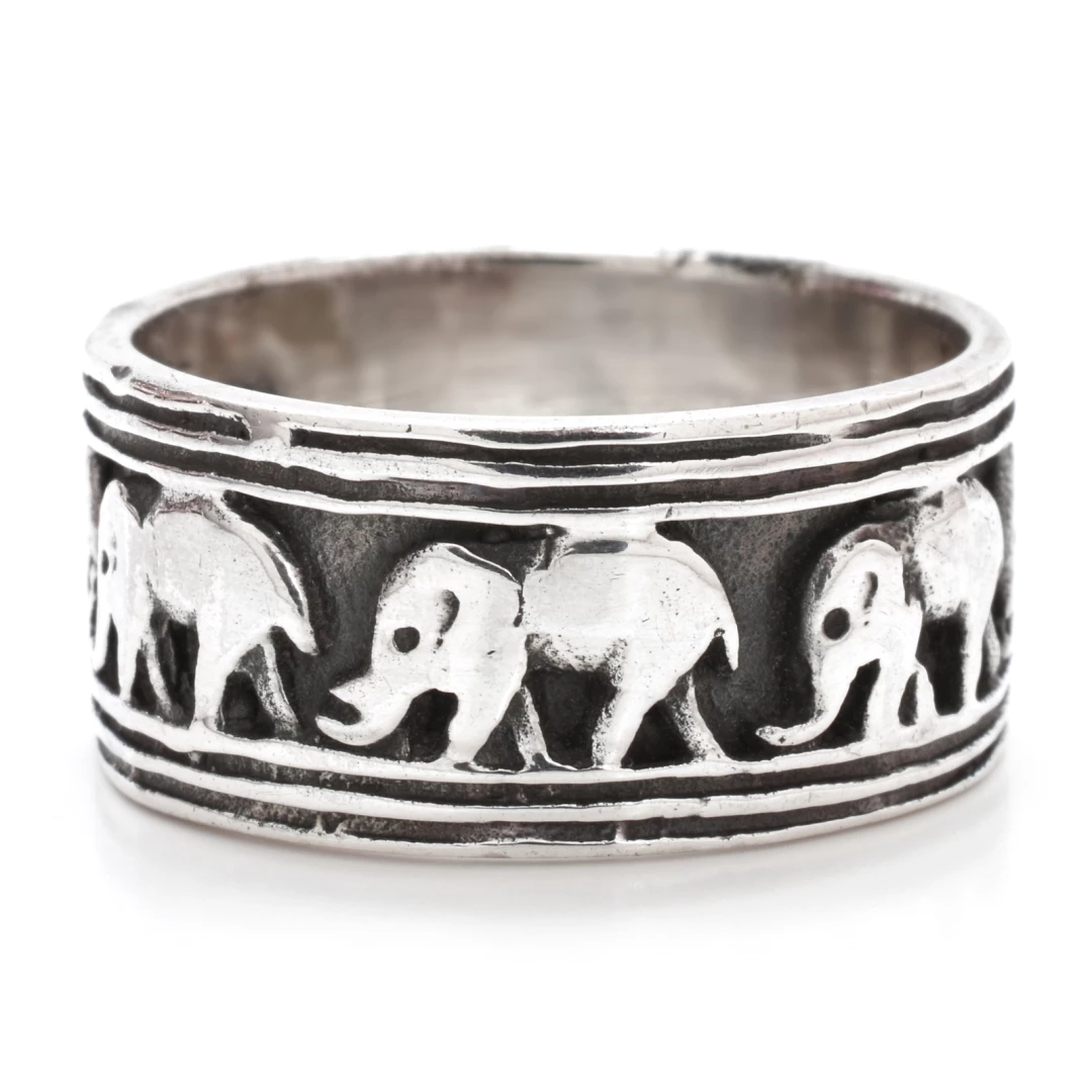 Stříbrný prsten sloni