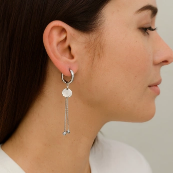 Stříbrné kruhové náušnice s přívěsky a kuličkami