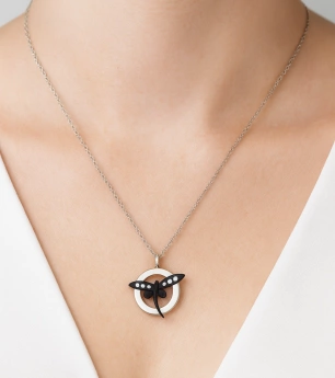 Ocelový přívěsek vážka se zirkony Zarja