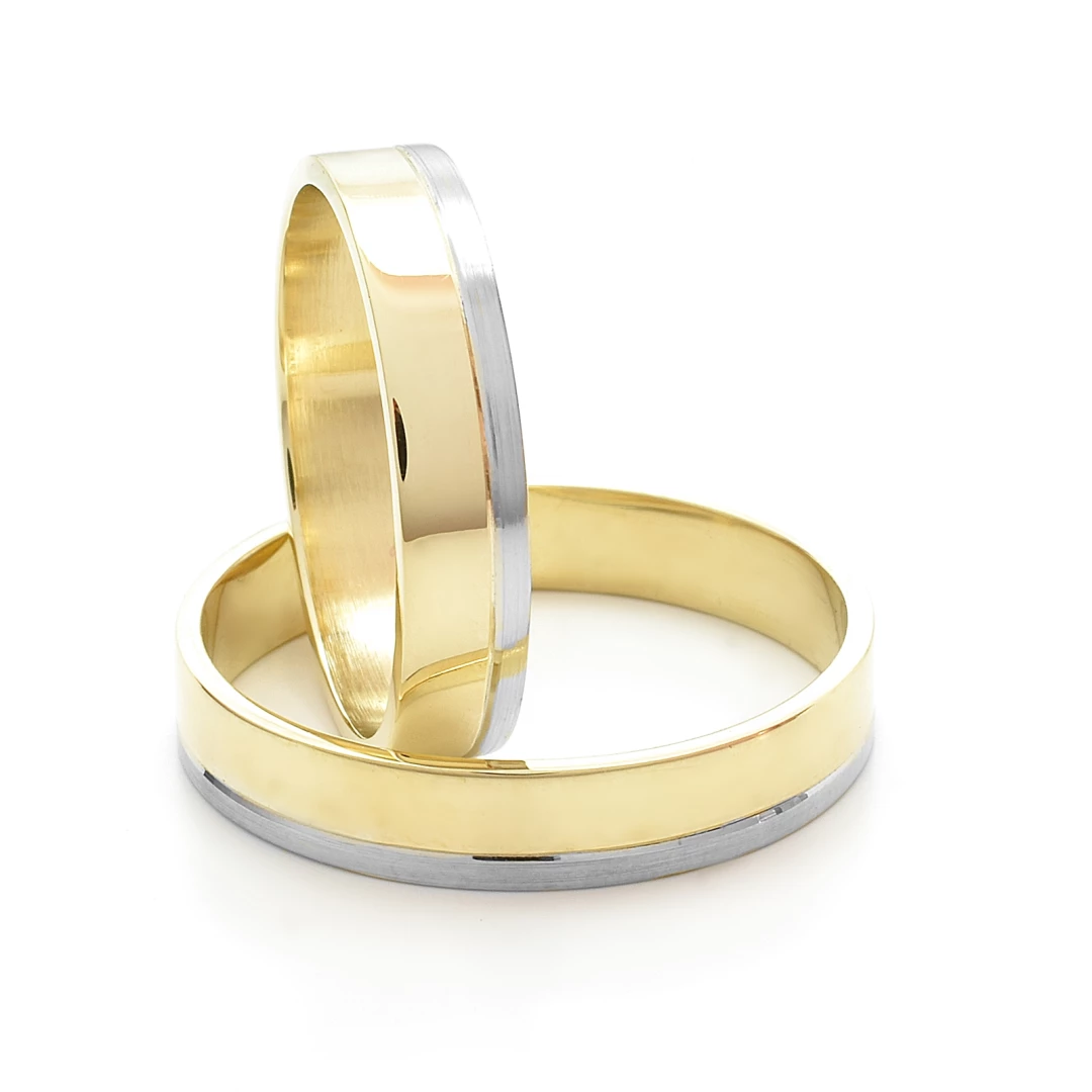 Zlaté snubní prsteny Line