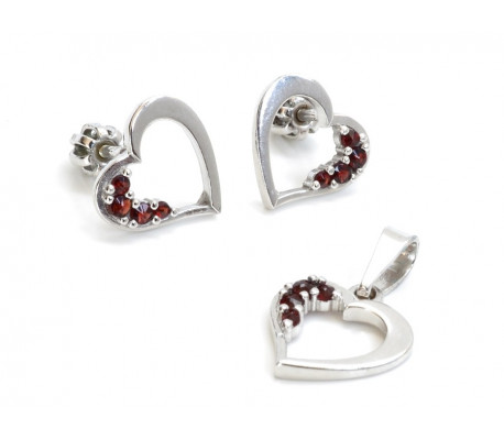 Granátová souprava srdce