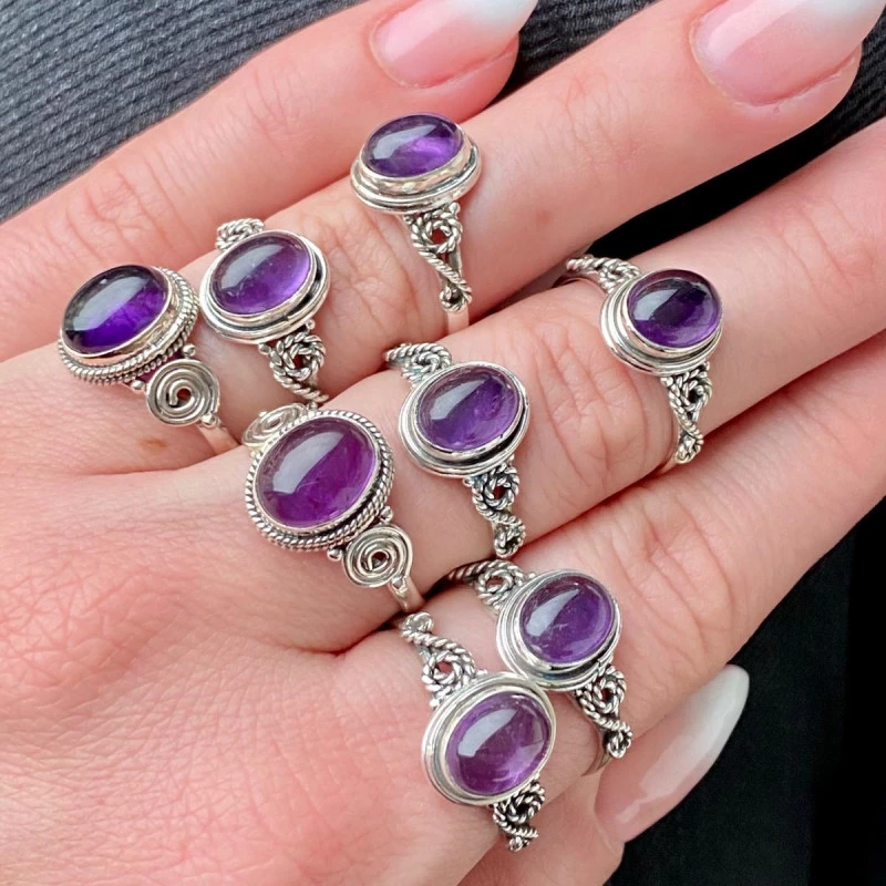 Stříbrné prsteny fialový ametyst