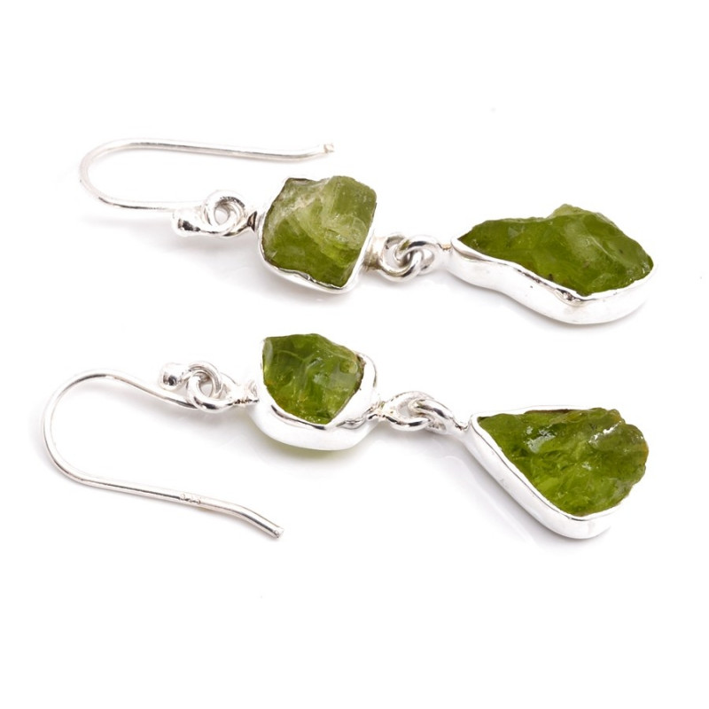 Dámské stříbrné náušnice s olivíny