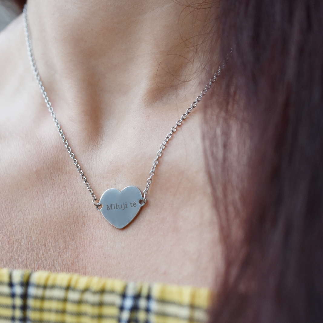 Gravírování na ocelový náhrdelník, srdíčko