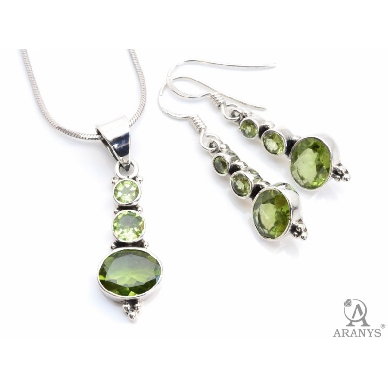 Stříbrná souprava zelený olivín