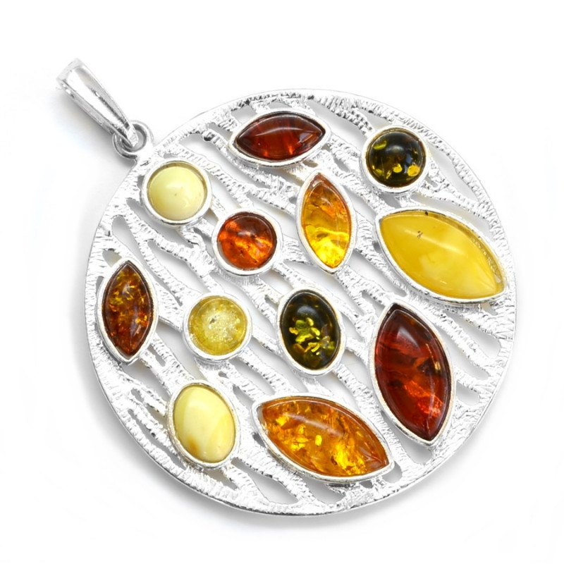 Přívěsek s jantary